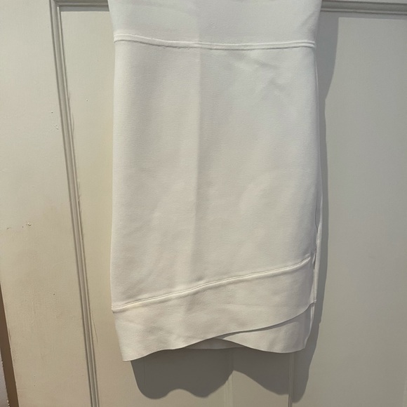 Bcbgmaxaria eggshell mini bandage dress size XS - Picture 7 of 7